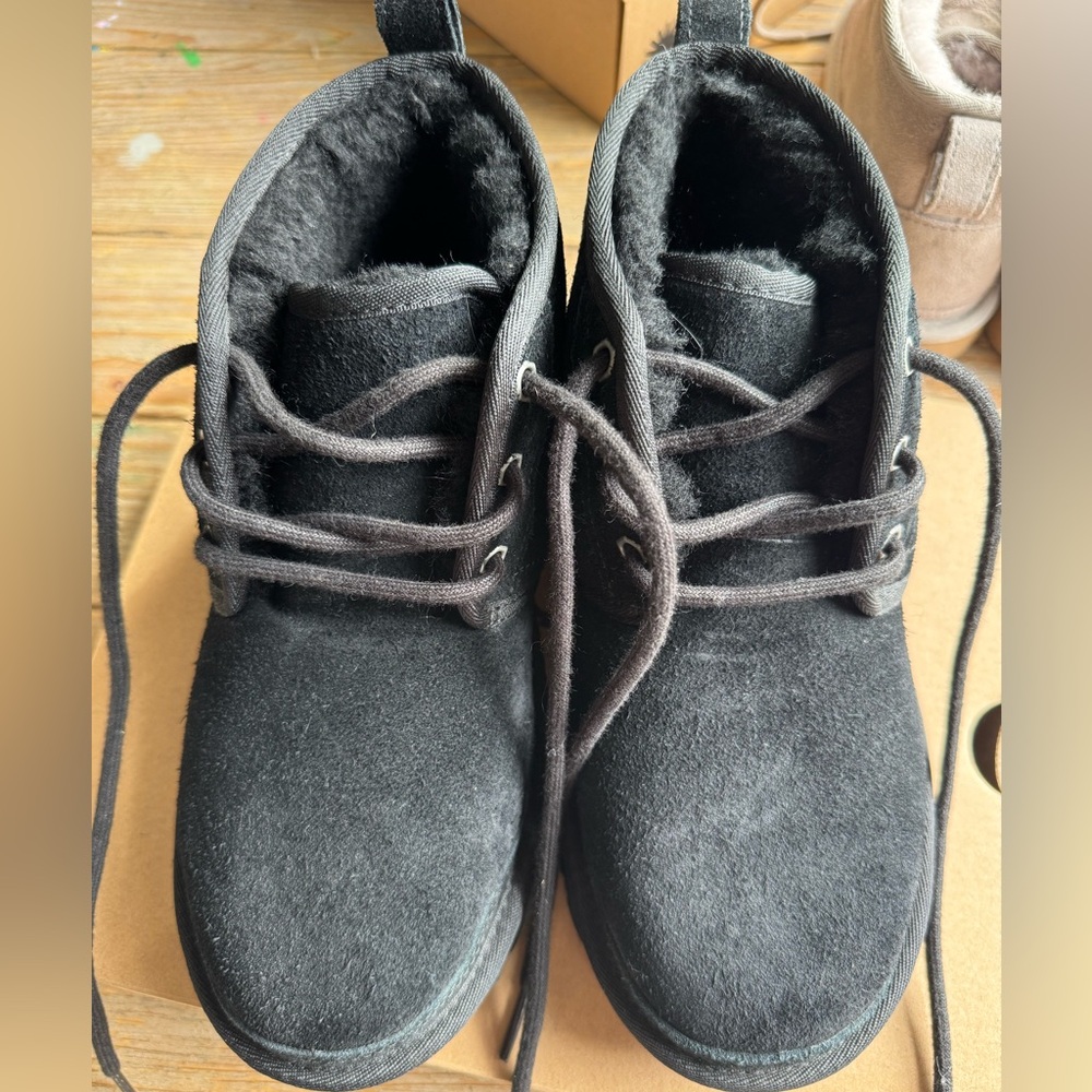 Black Fur-Lined Lace-Up Boots